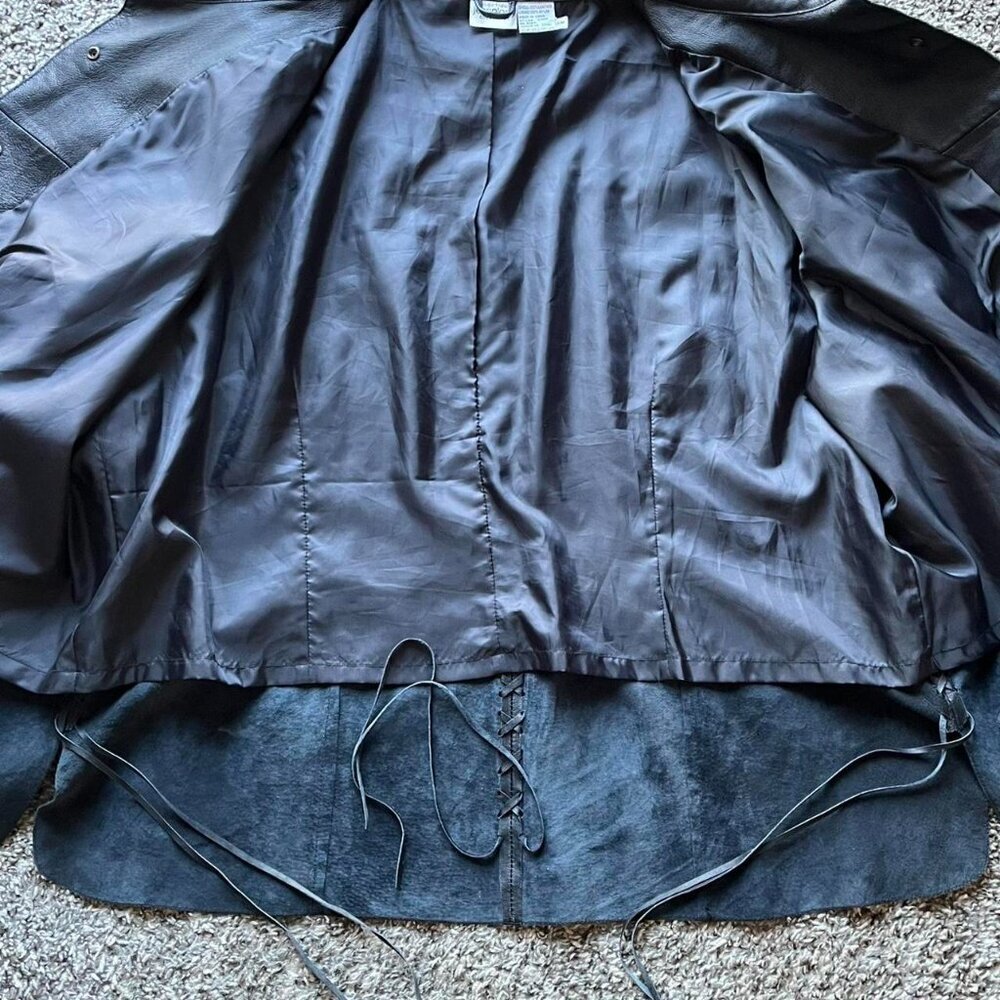 Vintage Newport News Black Genuine Leather Jacket Women 26W Fringe Lace Up Biker - Picture 4 of 8